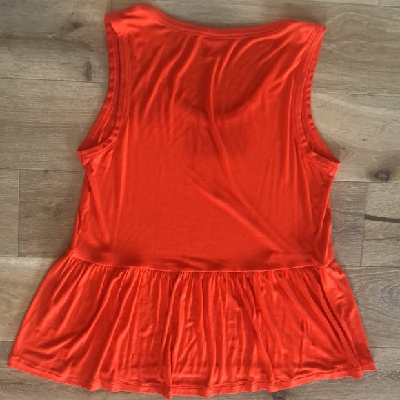 Cabi Style #5402 Red Orange Tee Shirt Tank Beautiful with gathering around sides - Picture 7 of 9